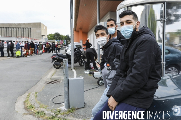 Association Musulmane de Talence effectue une distribution alimentaire pour les étudiants