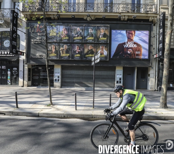 Au cinema, les commercants remplacent les tetes d affiches