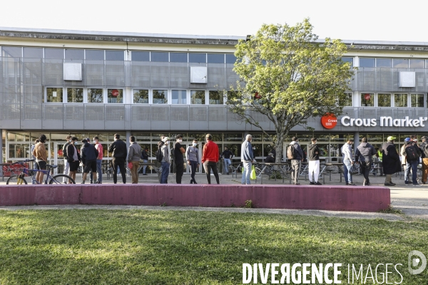 L association  Rassemblement des Musulmans de Pessac  organise une distribution alimentaire sur le campus de Talence