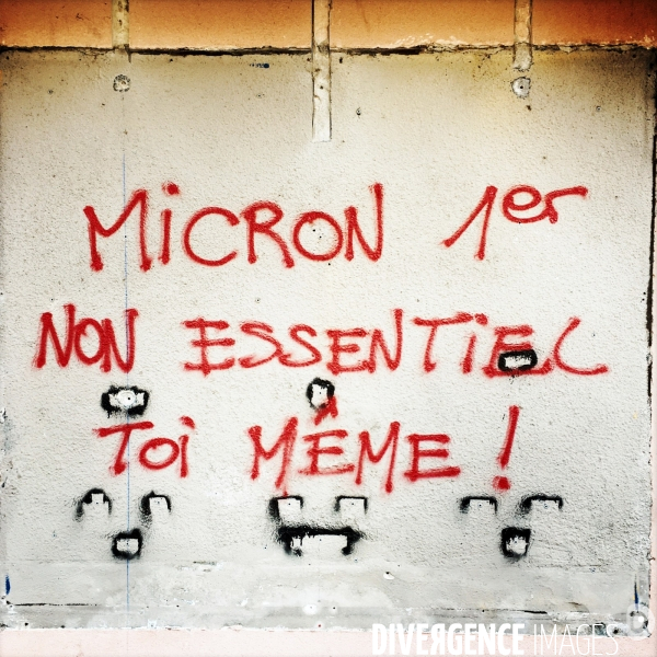 Macron non essentiel toi même