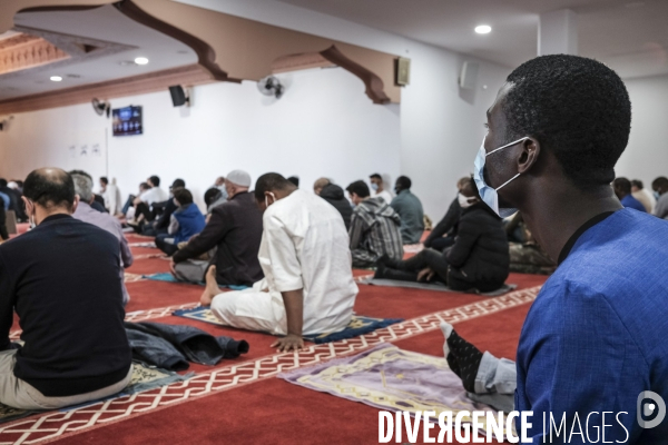 Mosquée Al Farouk de Pessac, prière du Vendredi