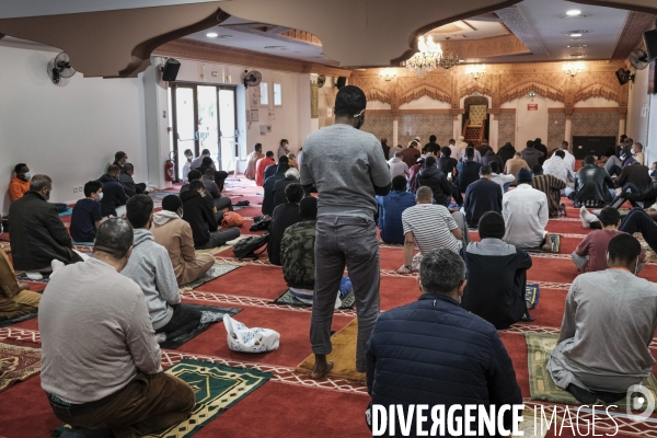 Mosquée Al Farouk de Pessac, prière du Vendredi