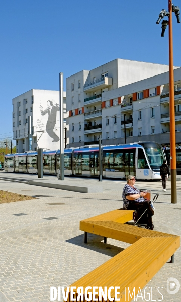 Tout beau, tout 9, un tramway nommé T 9