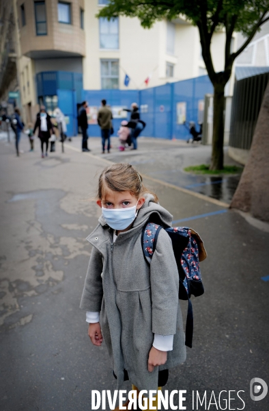 Réouverture des écoles après trois semaines de fermeture des établissements scolaires