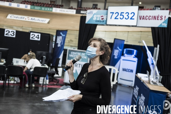 Centre de vaccination du Vélodrome de Saint-Quentin en Yvelines