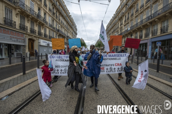 1er mai sous la pluie à Marseille