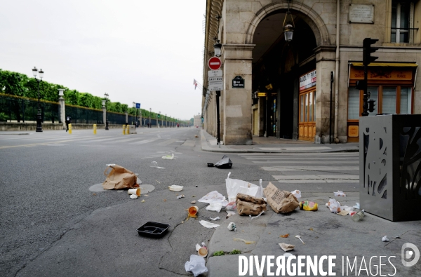 Détritus sur la voie publique