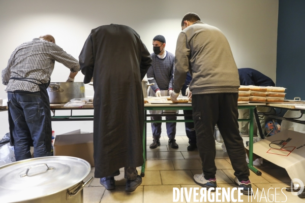 Préparation distribution alimentaire Mosquée de Bordeaux Nord, Bruges et Bouscat