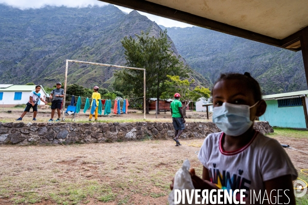 La Reunion : La vie dans le cirque de Mafate