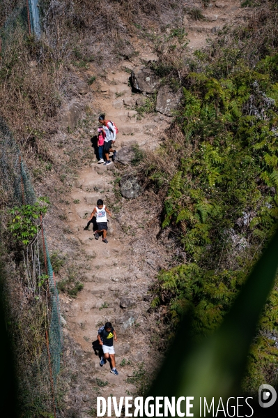 La Reunion : La vie dans le cirque de Mafate