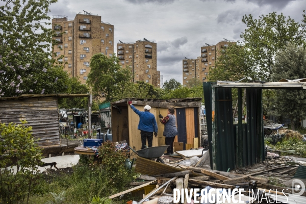 Mobilisation contre la disparition de jardins partages a aubervilliers.