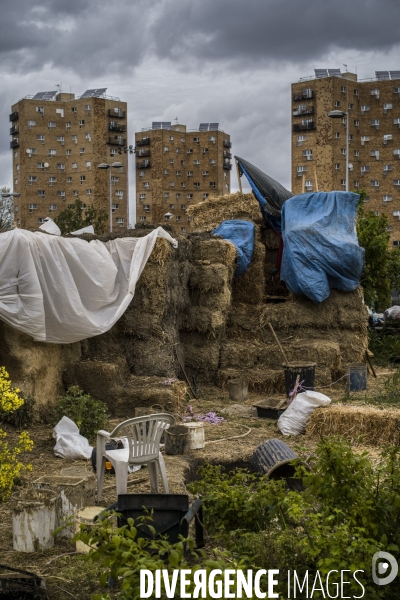 Mobilisation contre la disparition de jardins partages a aubervilliers.