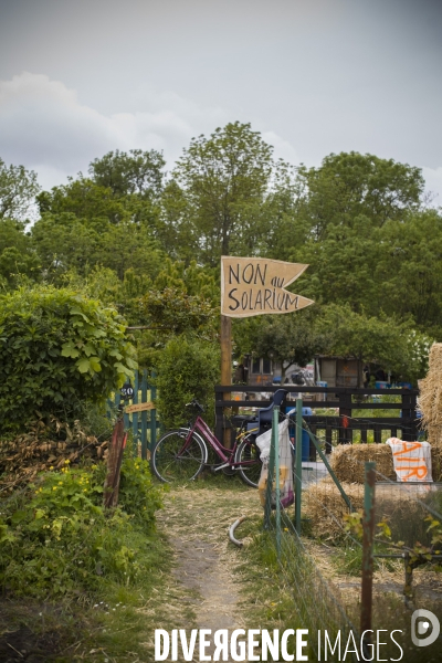 Mobilisation contre la disparition de jardins partages a aubervilliers.