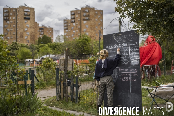 Mobilisation contre la disparition de jardins partages a aubervilliers.