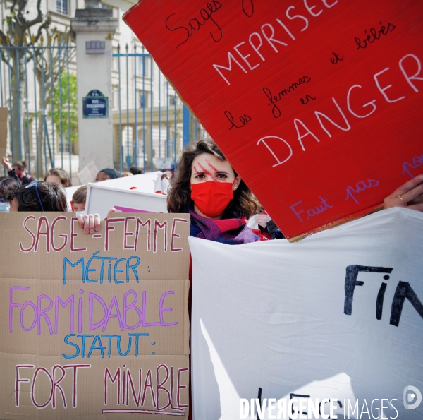 Manifestation des sages femmes