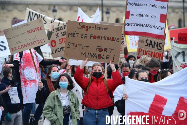 Manifestation des sages femmes