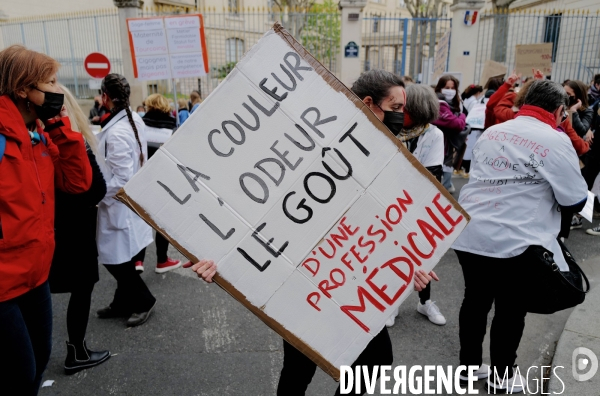 Manifestation des sages femmes