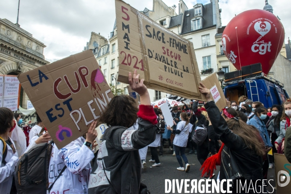 Manifestation des sages femmes