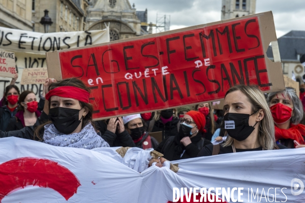 Manifestation des sages femmes