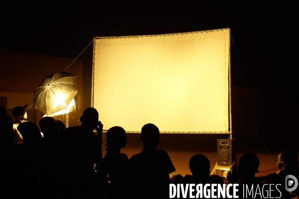 Projection films de sensibilisations au Burkina Faso