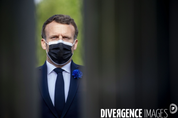 Emmanuel MACRON preside la cérémonie du 8 mai.