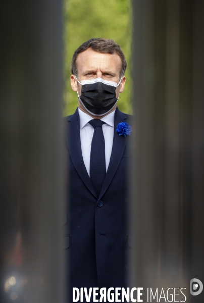 Emmanuel MACRON preside la cérémonie du 8 mai.