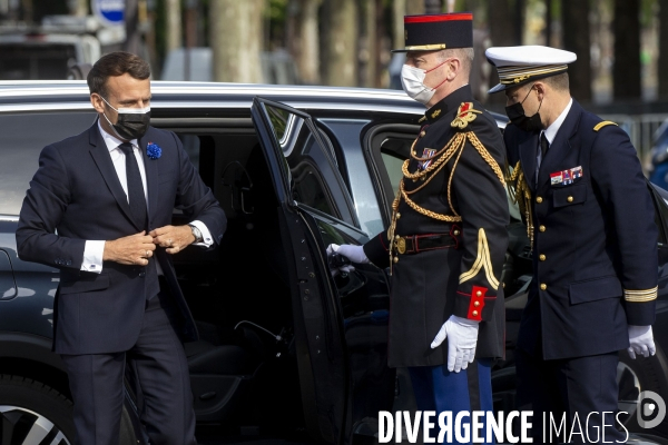 Emmanuel MACRON preside la cérémonie du 8 mai.