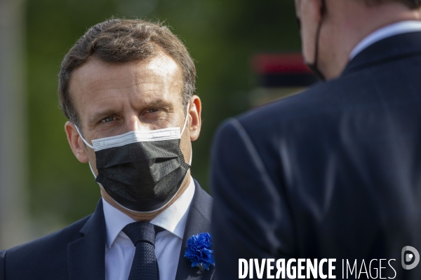 Emmanuel MACRON preside la cérémonie du 8 mai.