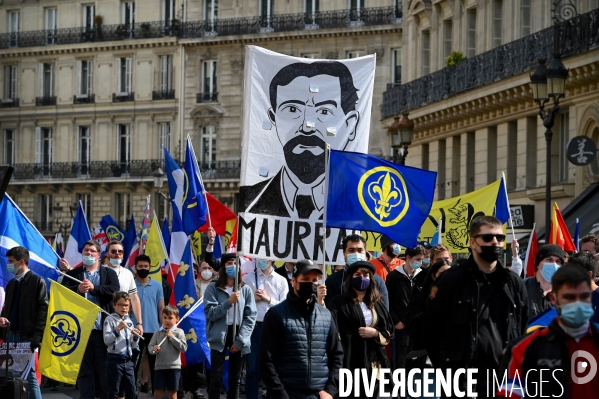 Défilé de l Action Française pour rendre hommage à Jeanne d Arc