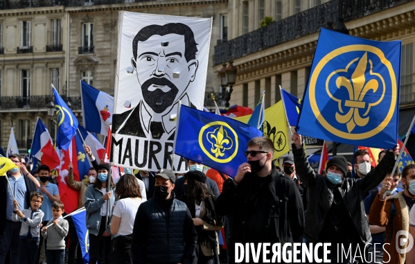 Défilé de l Action Française pour rendre hommage à Jeanne d Arc