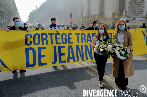 Défilé de l Action Française pour rendre hommage à Jeanne d Arc