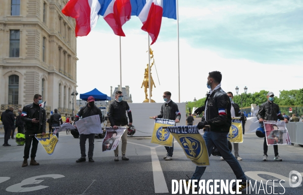 Défilé de l Action Française pour rendre hommage à Jeanne d Arc