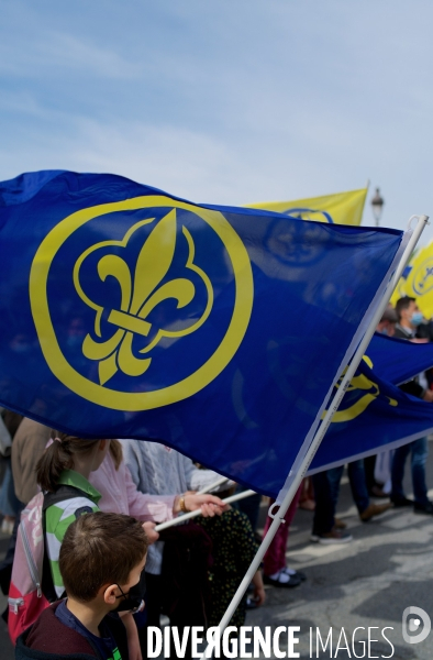 Défilé de l Action Française pour rendre hommage à Jeanne d Arc