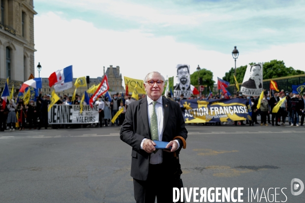 Défilé de l Action Française pour rendre hommage à Jeanne d Arc