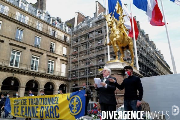 Défilé de l Action Française pour rendre hommage à Jeanne d Arc