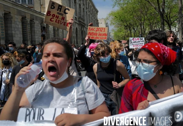 Manifestations des lycéens contre le bac Blanquer