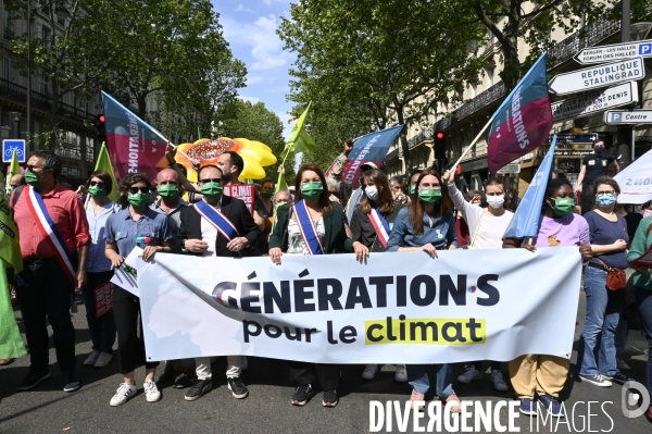 Marche pour le climat 2021, le 9 mai à Paris. Walk for the climate.