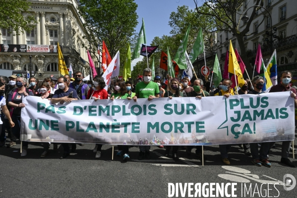 Marche pour le climat 2021, le 9 mai à Paris. Walk for the climate.