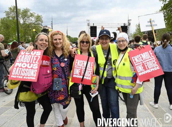 Marche pour le climat 2021, le 9 mai à Paris. Walk for the climate.