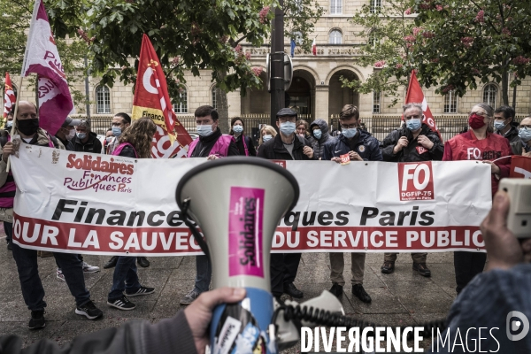 Rassemblement des personnels du secteur des finances publiques