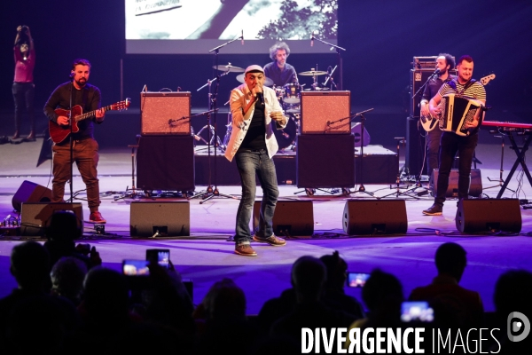 Concert du chanteur HK