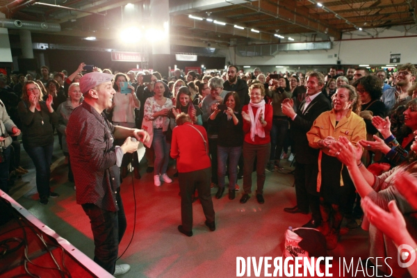 Concert du chanteur HK