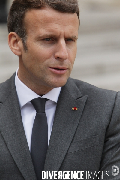 Emmanuel Macron recoit le President argentin