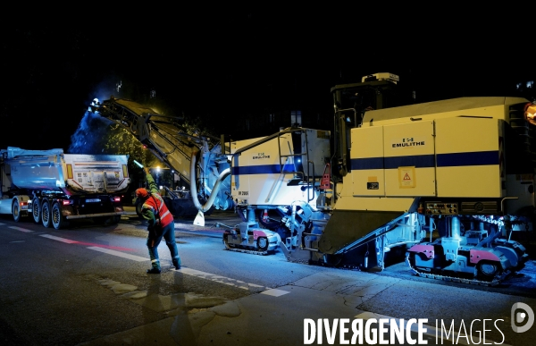 Réfection de la chaussée boulevard du montparnasse à Paris