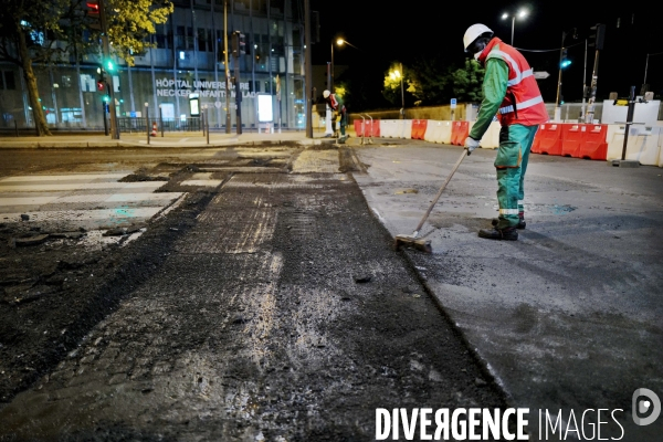 Réfection de la chaussée boulevard du montparnasse à Paris