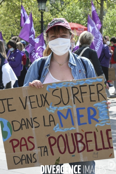 Marche pour le climat 2021, le 9 mai à Paris. Walk for the climate.