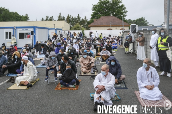 Prière de l Aïd à la mosquée de Mérignac