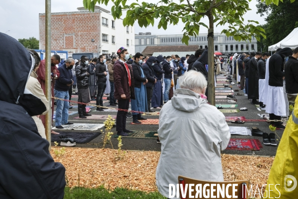 Prière de l Aïd à la mosquée de Mérignac