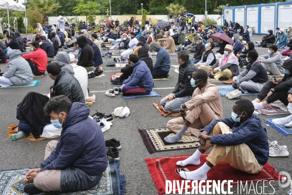 Prière de l Aïd à la mosquée de Mérignac