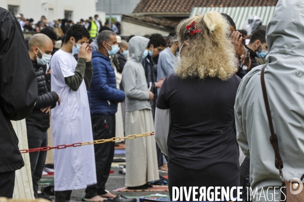 Prière de l Aïd à la mosquée de Mérignac